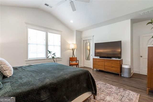 822 Grove Bend, Decatur, GA 30030