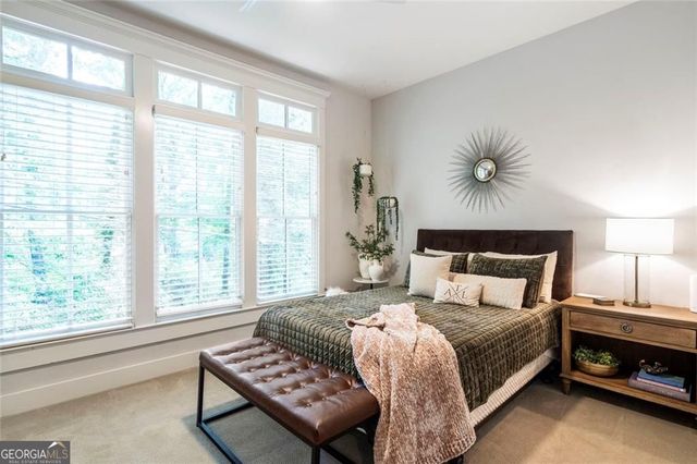 822 Grove Bend, Decatur, GA 30030