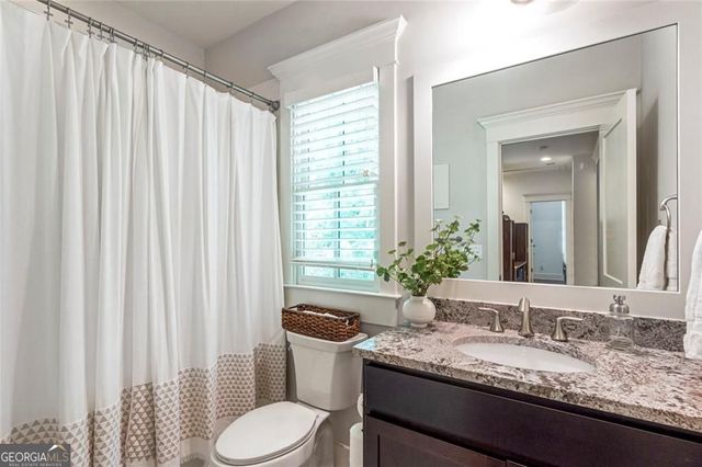 822 Grove Bend, Decatur, GA 30030