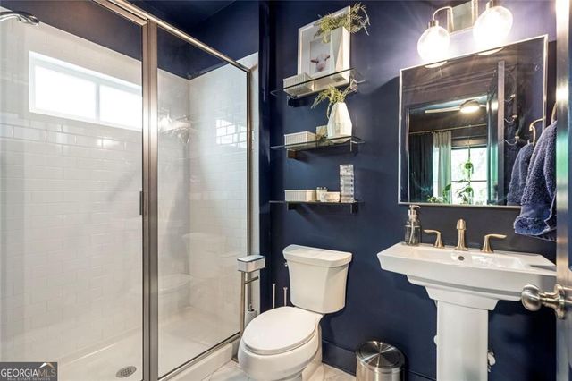 822 Grove Bend, Decatur, GA 30030