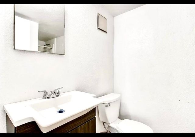 919 S WEATHERRED Drive 140, Richardson, TX 75080