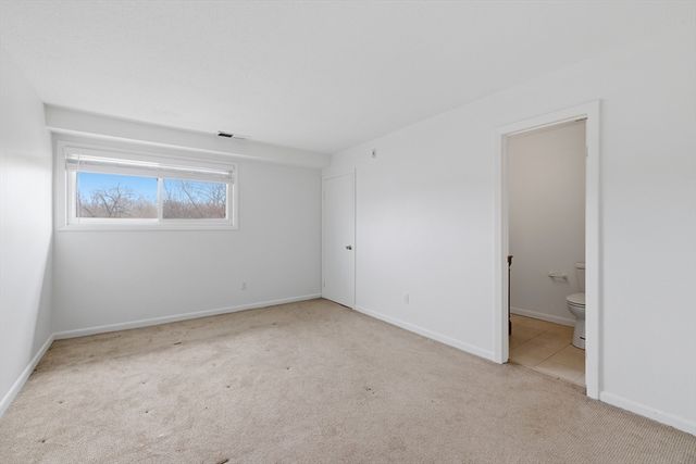 26 Beacon Street 10F, Burlington, MA 01803