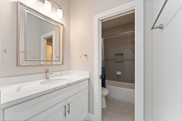 4310 Fernwood Drive, Houston, TX 77021