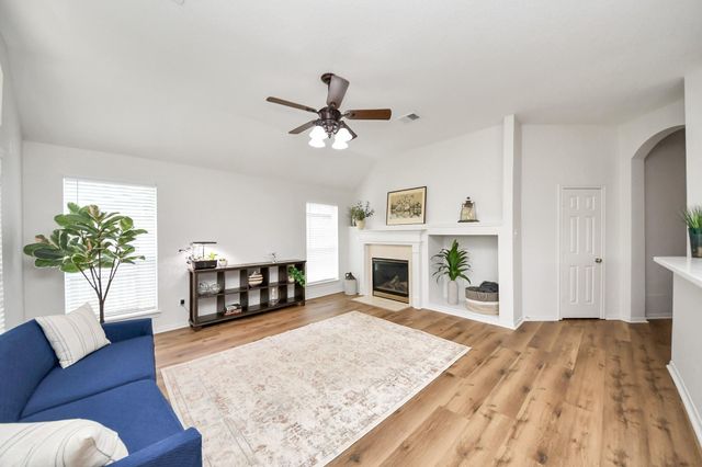 2818 Five Oaks Drive, Missouri City, TX 77459