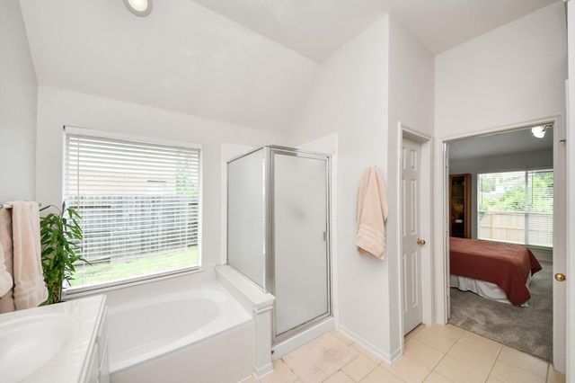 2818 Five Oaks Drive, Missouri City, TX 77459