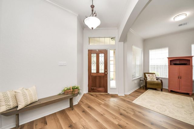 2818 Five Oaks Drive, Missouri City, TX 77459