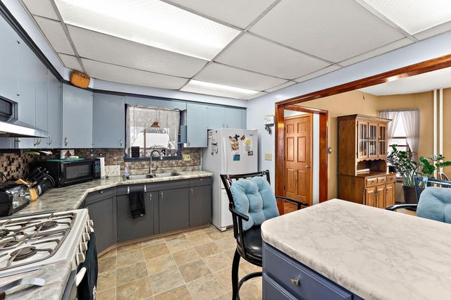 622 11th Avenue N, South Saint Paul, MN 55075