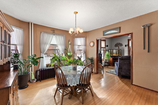 622 11th Avenue N, South Saint Paul, MN 55075