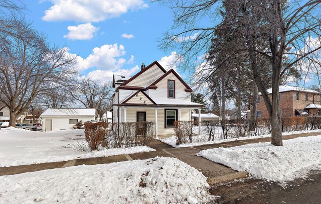 622 11th Avenue N, South Saint Paul, MN 55075