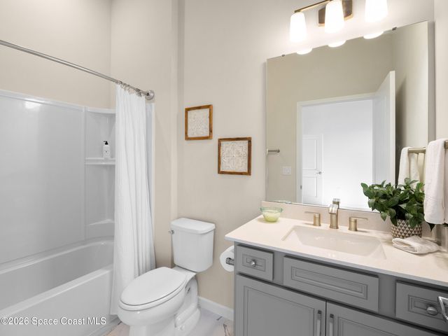 8969 Shoreline Avenue, Melbourne, FL 32940