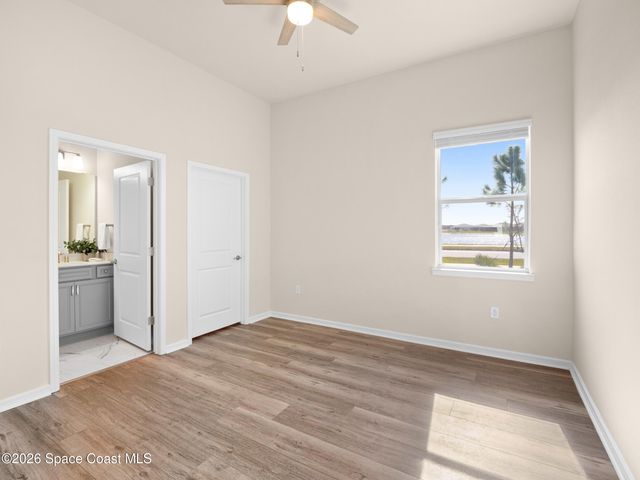 8969 Shoreline Avenue, Melbourne, FL 32940