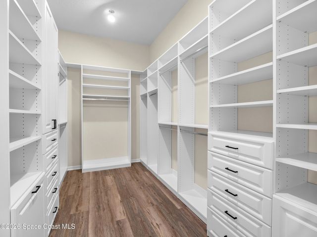 8969 Shoreline Avenue, Melbourne, FL 32940