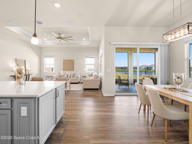 8969 Shoreline Avenue, Melbourne, FL 32940