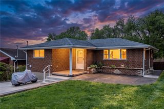 20 Florian Dr, Harmar, PA 15024