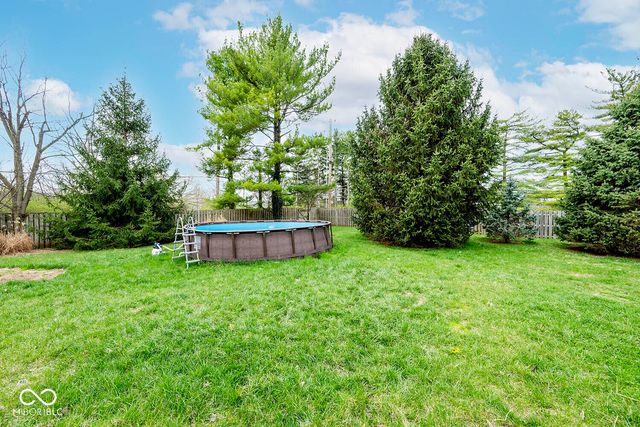 420 Ashford Court, Indianapolis, IN 46214