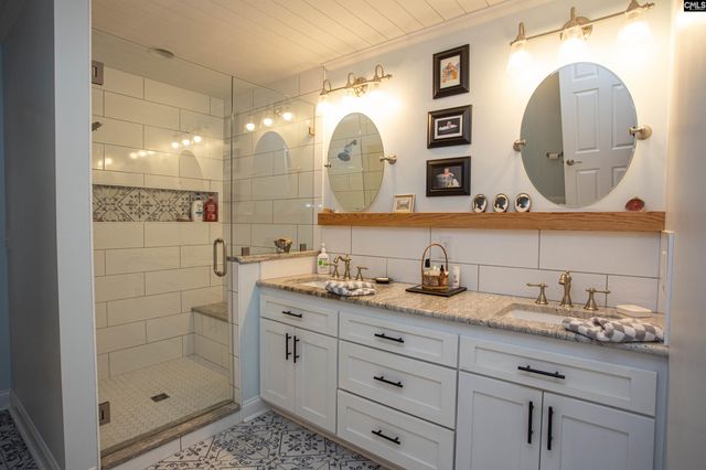 1736 Lake Road, Ridgeway, SC 29130