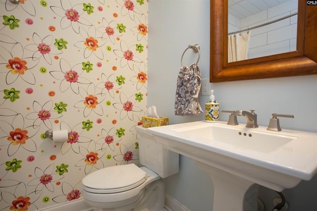 1736 Lake Road, Ridgeway, SC 29130