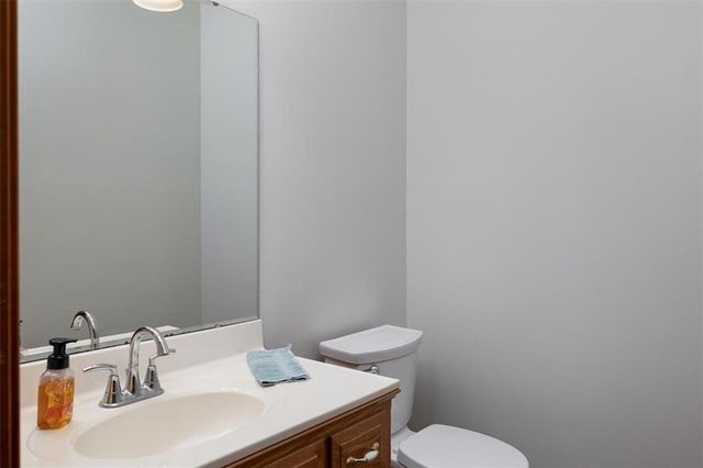 5710 W Goff Court, Lawrence, KS 66047