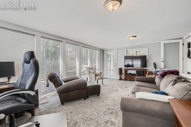 3317 W Bijou Street, Colorado Springs, CO 80904