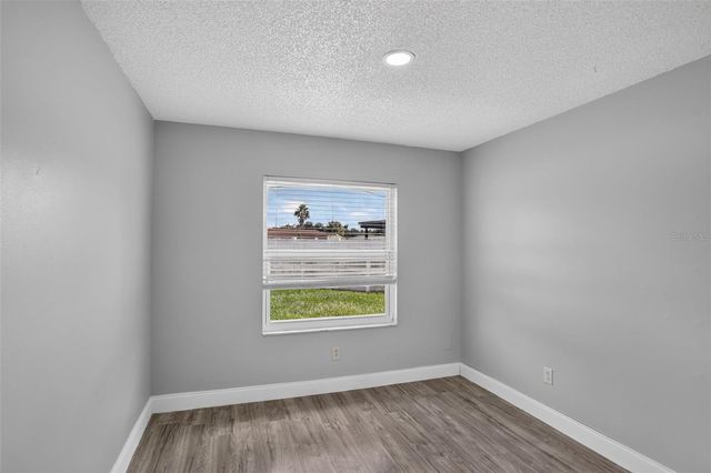 1055 ELIZABETH RIDGE COURT, Kissimmee, FL 34747