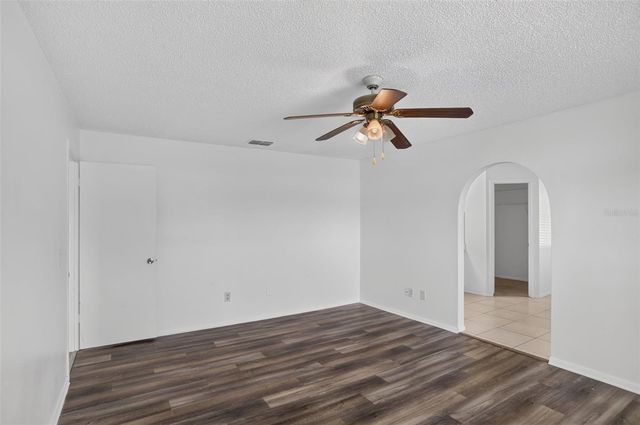 1055 ELIZABETH RIDGE COURT, Kissimmee, FL 34747