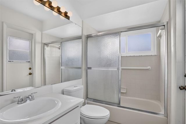 1055 ELIZABETH RIDGE COURT, Kissimmee, FL 34747