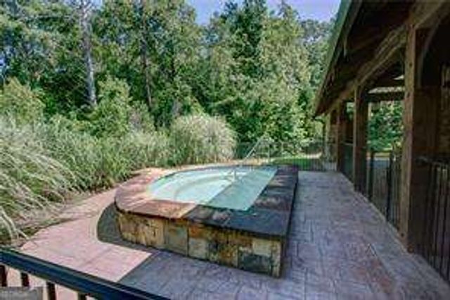 5949 Watermark Cove, Gainesville, GA 30506