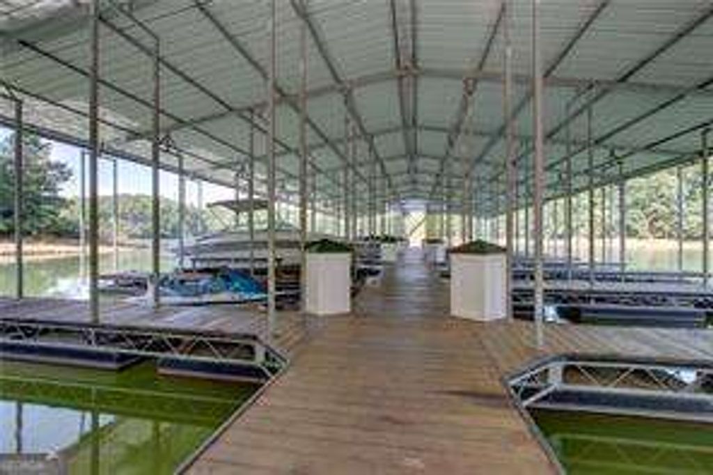 5949 Watermark Cove, Gainesville, GA 30506