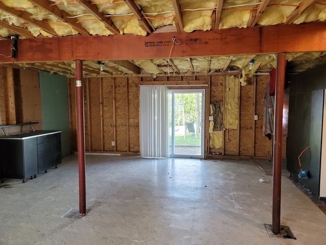 3226 North Main Street 1, Fall River, MA 02720