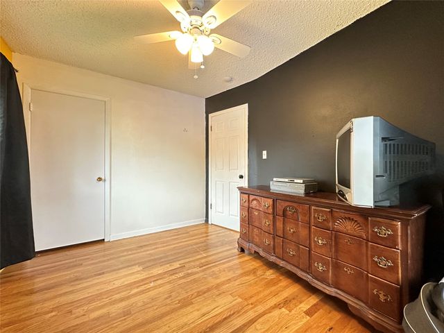 402 SW Ash Drive, Ankeny, IA 50023