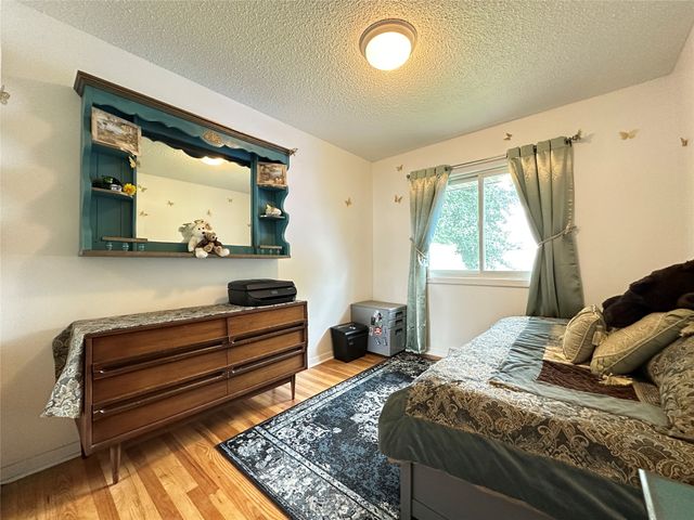 402 SW Ash Drive, Ankeny, IA 50023