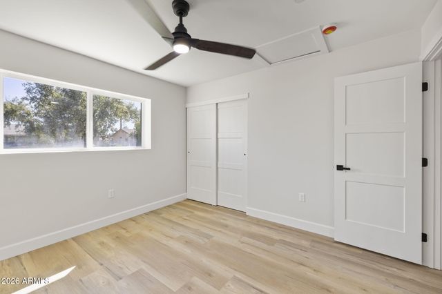8632 E HIGHLAND Avenue, Scottsdale, AZ 85251