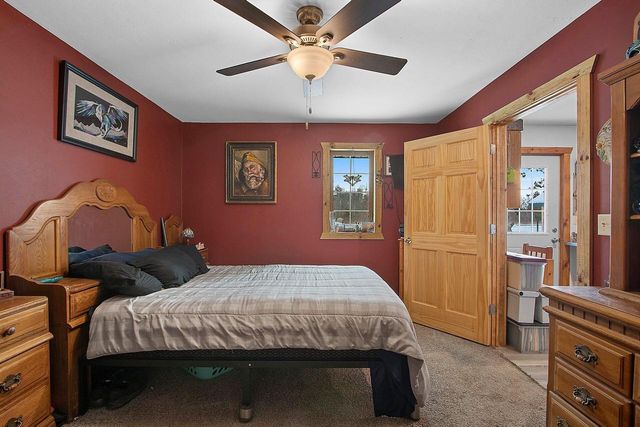 N9751 Parkway ROAD, Crivitz, WI 54114