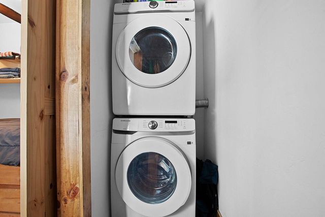 N9751 Parkway ROAD, Crivitz, WI 54114