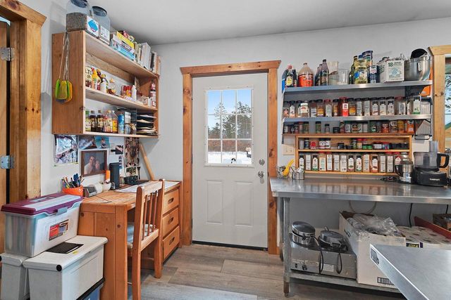 N9751 Parkway ROAD, Crivitz, WI 54114