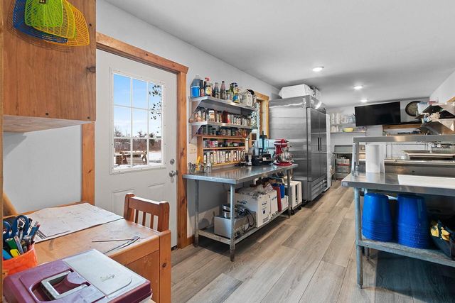 N9751 Parkway ROAD, Crivitz, WI 54114