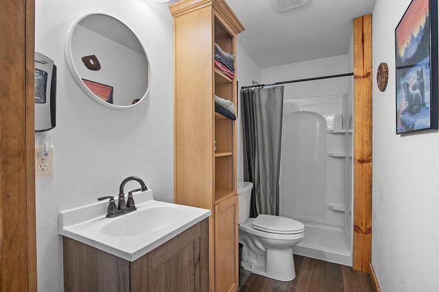 N9751 Parkway ROAD, Crivitz, WI 54114