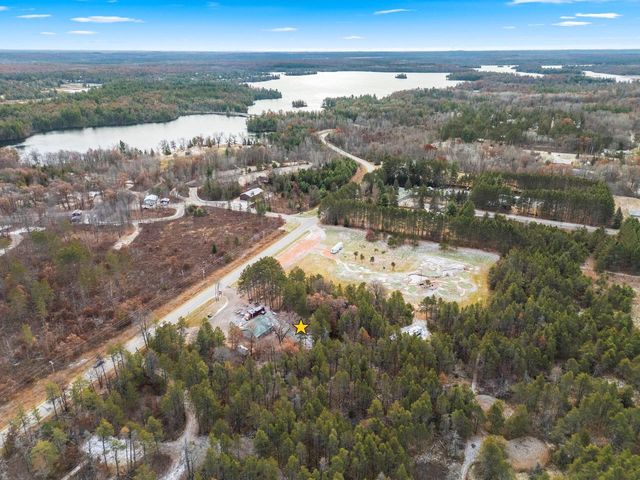 N9751 Parkway ROAD, Crivitz, WI 54114