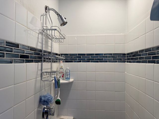 342 Onset Ave, Wareham, MA 02558