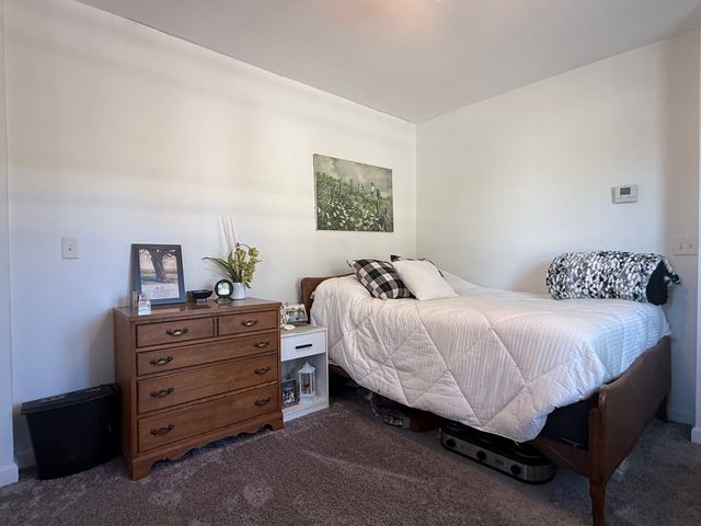 342 Onset Ave, Wareham, MA 02558