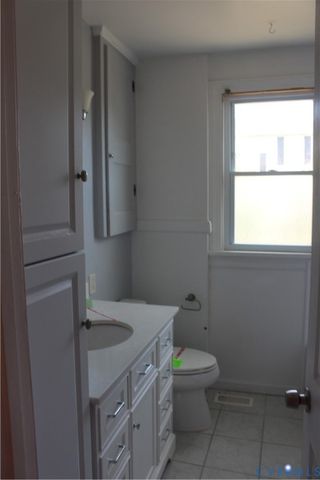 710 Colonial Ave, Colonial Heights, VA 23834