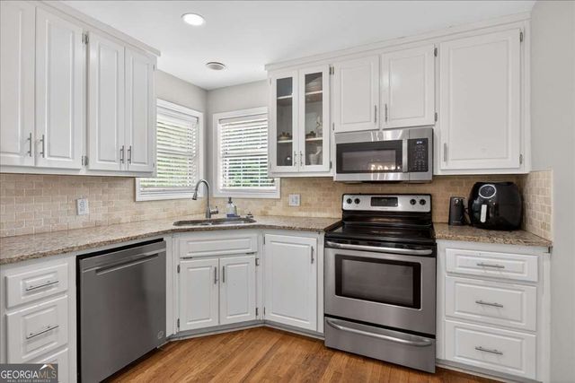 980 Woodvalley Drive, Canton, GA 30115