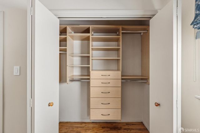 1260 clay Street 301, San Francisco, CA 94108