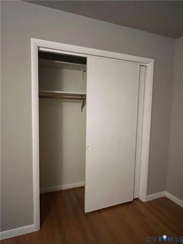 1670 Holly Dr, Gloucester Point, VA 23062