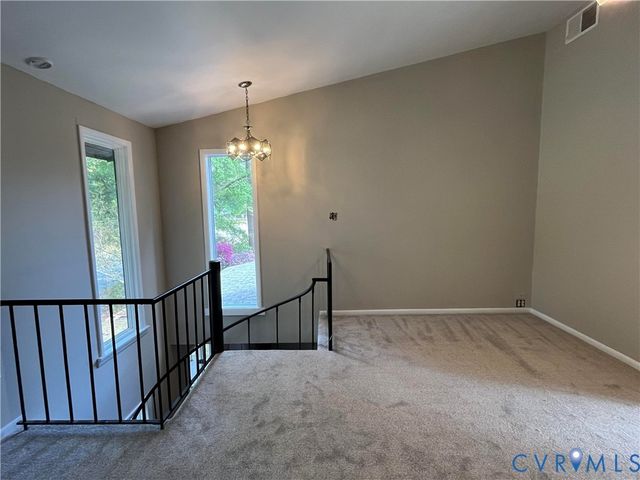 1670 Holly Dr, Gloucester Point, VA 23062