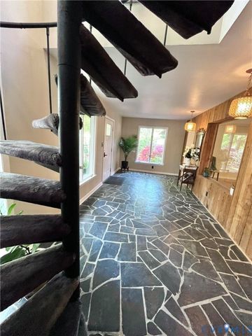 1670 Holly Dr, Gloucester Point, VA 23062