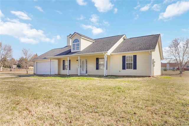 802 Spicebush Path, Locust Grove, GA 30248