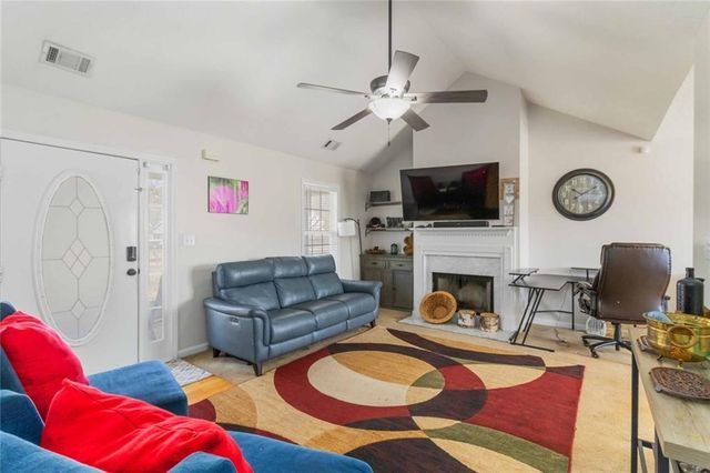 802 Spicebush Path, Locust Grove, GA 30248