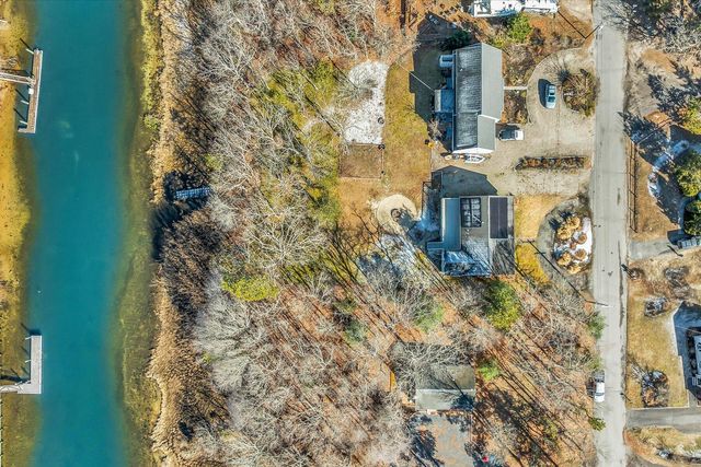 27 Madeline Road, East Falmouth, MA 02536
