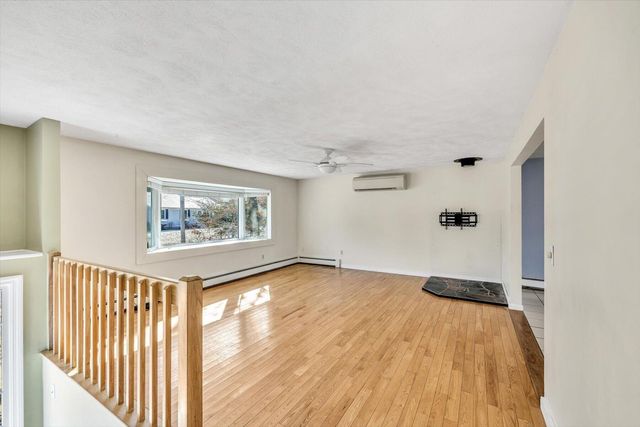 27 Madeline Road, East Falmouth, MA 02536